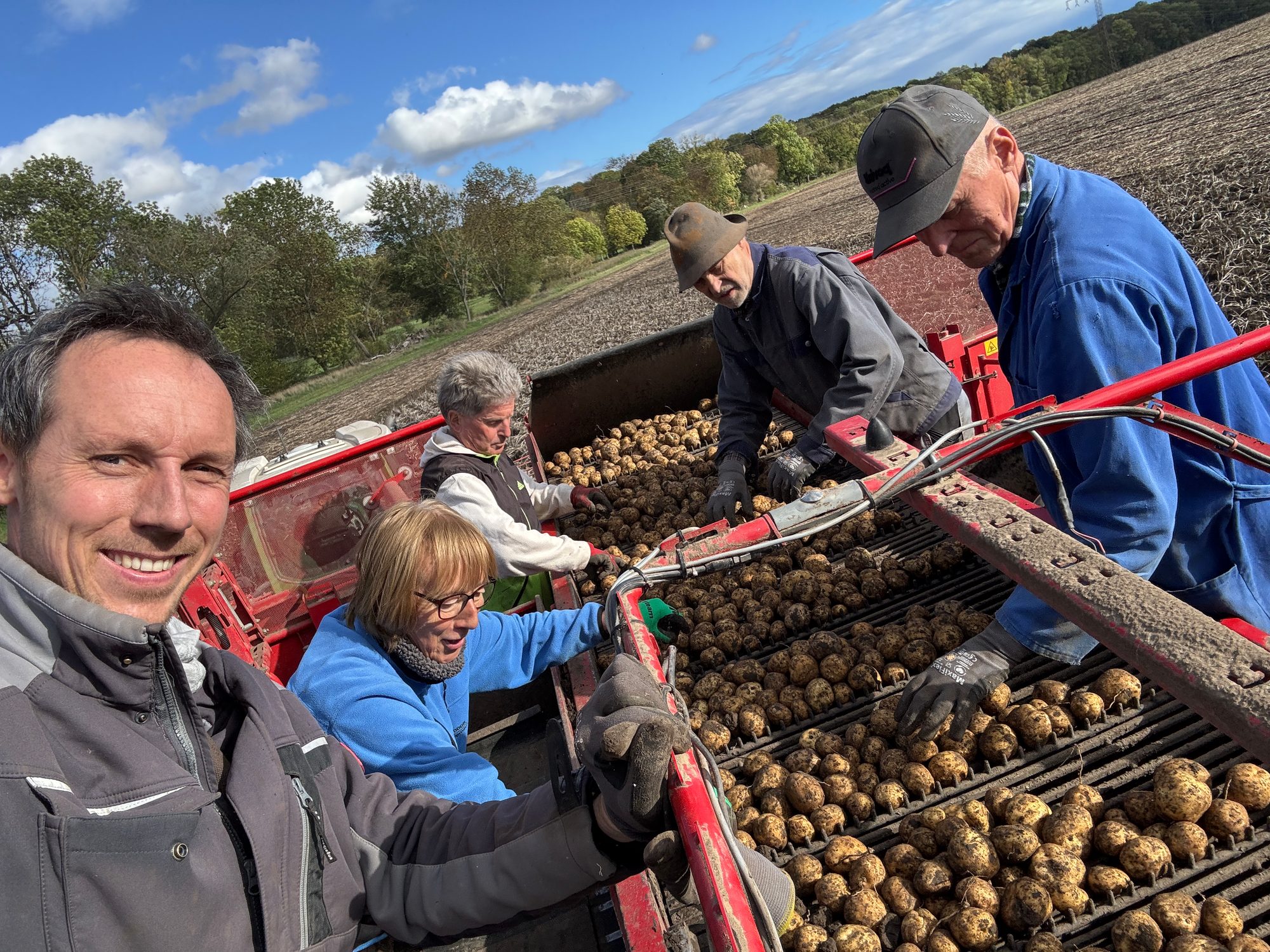 Teamarbeit auf dem Landgut Kretzschmar